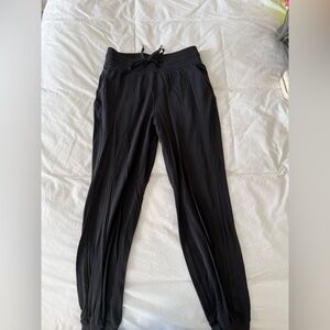 lululemon joggers